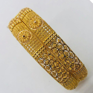 22kt Gold Bangles by 