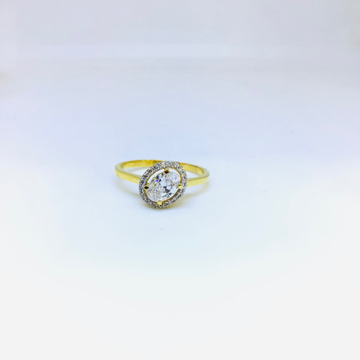 FANCY WHITE STONE GOLD RING by 