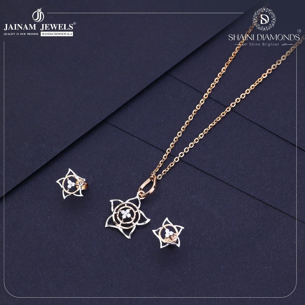 Locass Pendant Set