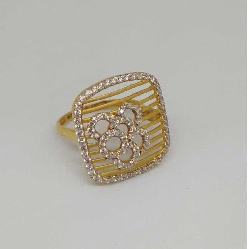 22 kt gold Ladies branded ring