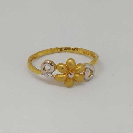 22 Kt Gold Ladies Branded Ring